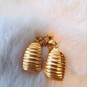 Gold clip on earrings